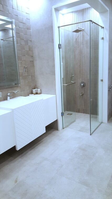 Glass Shower Suite