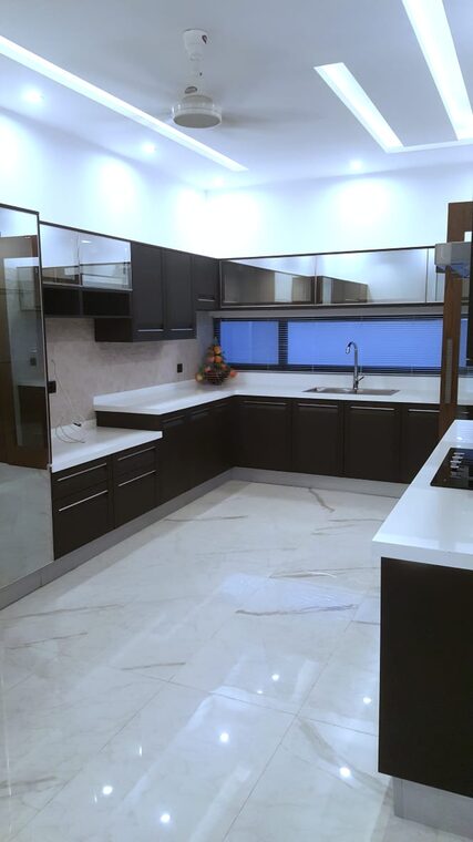 Island Kitchen